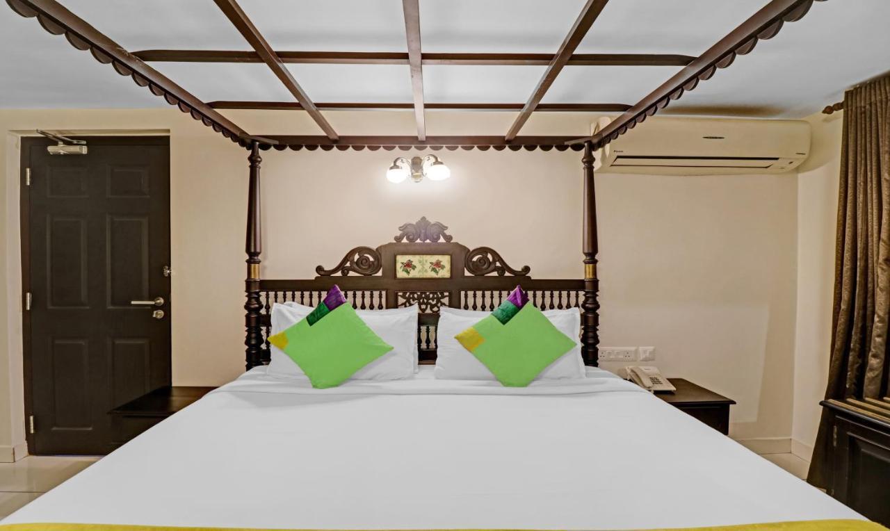 Treebo Anchor Inn Kochi Екстериор снимка